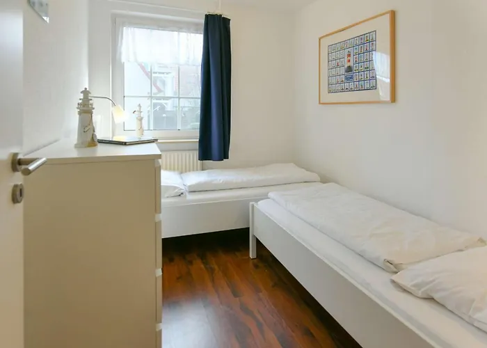 Familienhaus Im Dorfgroden 27 Zugvogel Апартаменты Вангероге